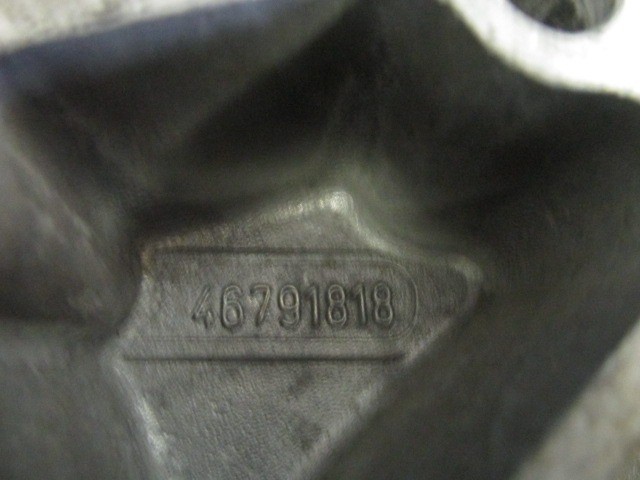 Fiat Stilo 1,6 16v benzin motortartó alubak 46791818
