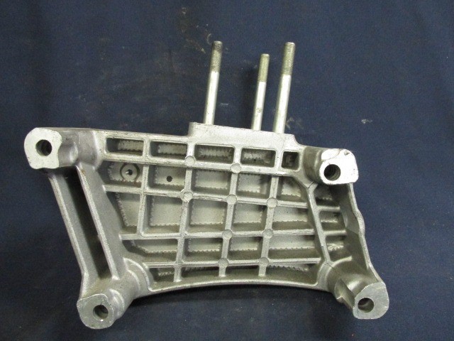 Fiat Punto III.  2003-2010 1,3 16v Diesel motortartó alubak 55208372