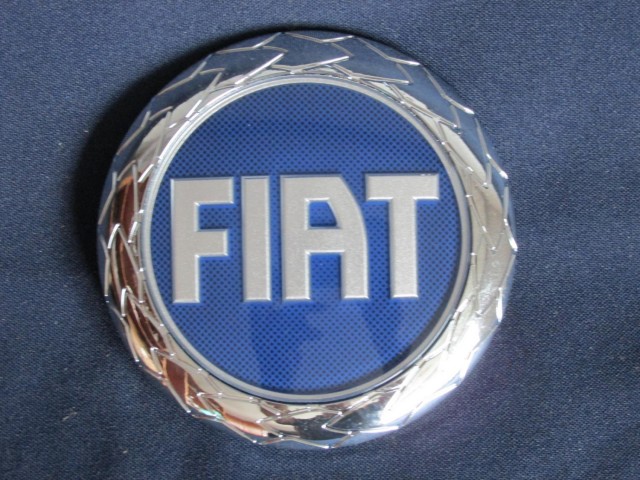 Fiat Grande Punto, Stilo, Croma gyári új kék színű első embléma 98 mm átmérő 46832366