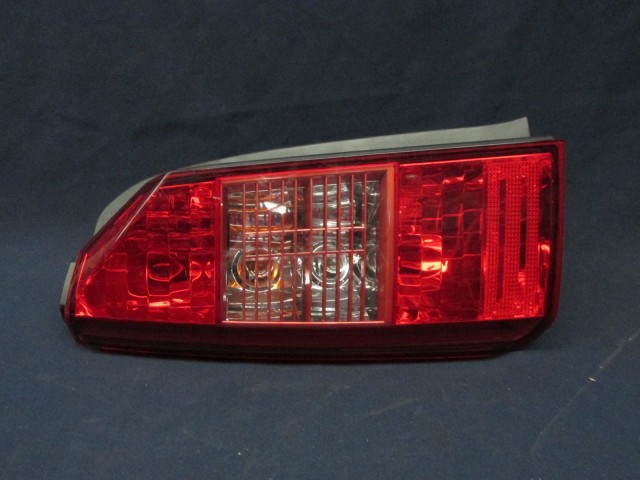 Fiat Idea 46829509 számú, bal hátsó lámpa