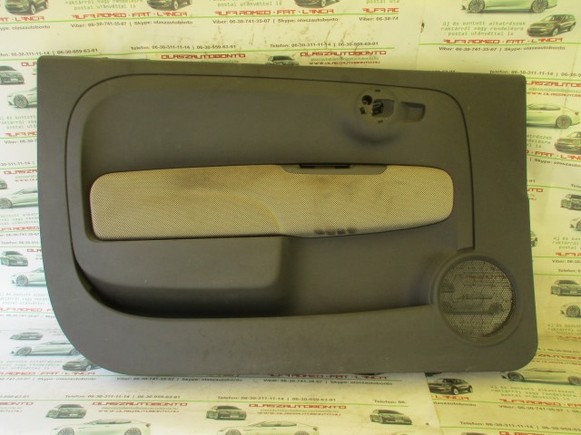 Kárpit141 Fiat 500 fekete fehér kockás, szövet, bal oldali ajtókárpit