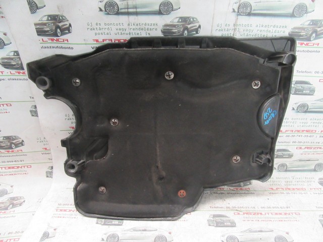 Fiat Croma 2,4 Jtd 20v motor burkolat