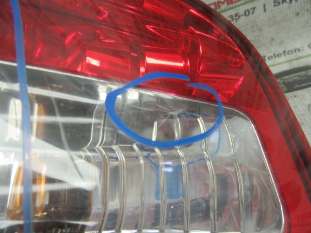 Fiat Stilo kombi 46758986 számú, jobb hátsó külső lámpa a képen látható sérüléssel