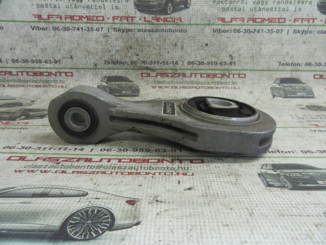 Alfa Romeo Giulietta 1,4TB , 51838894 számú gumibak
