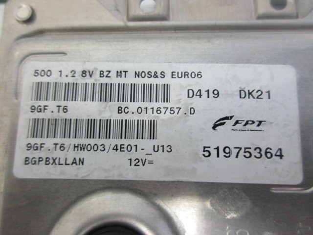 Fiat 500 1,2 benzin motorvezérlő 51975364