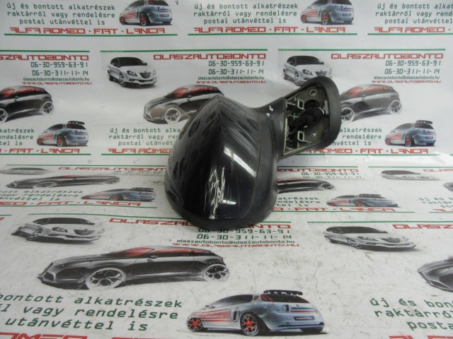 Fiat Grande Punto/Punto Evo fekete színű, elektromos, jobb oldali tükör a képen látható sérüléssel