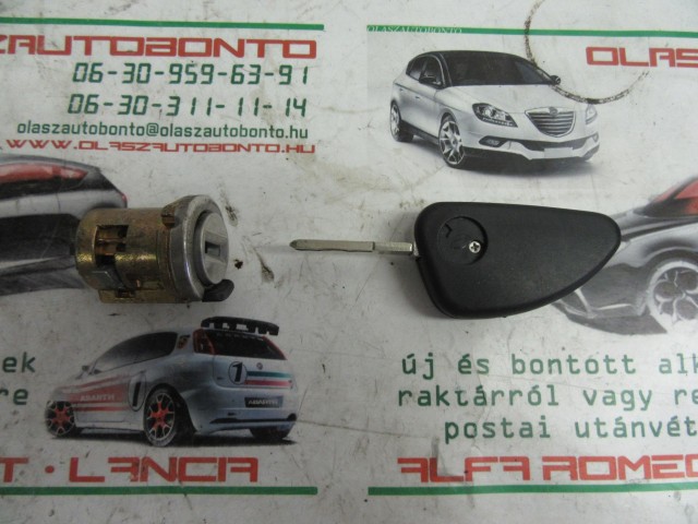 Alfa Romeo 147, 156, Gt nem nyomógombos kulcs