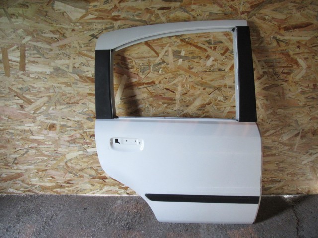 Ajtó36026 Fiat Panda II. fehér színű, jobb hátsó ajtó 