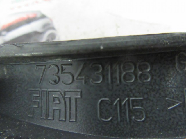 Fiat Bravo II. 735431188 számú közép konzol