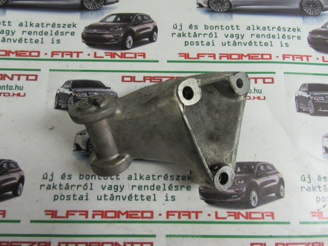 Alfa Romeo 156, Fiat Marea, Lancia Lybar 2,4 10v Diesel váltó tartó alubak 46441161