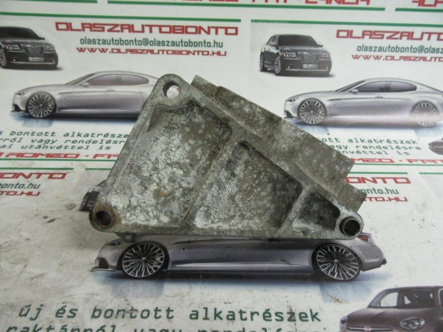 Fiat Croma 1,9 16v Diesel féltengely tartó alubak 55184512