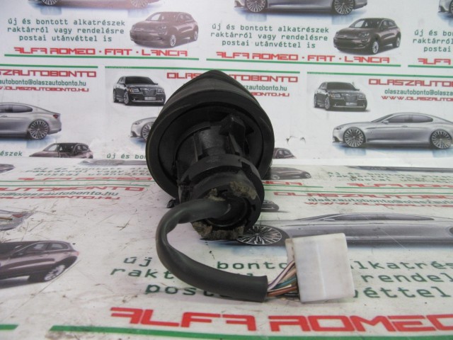 Fiat Punto II.-III. bal oldali, 5 vezetékes, ezüst visszapillantó tükör 