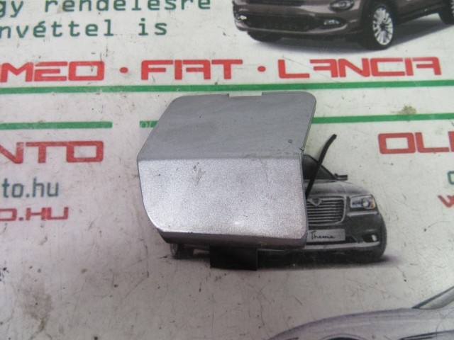 Fiat Stilo 3 ajtós , 735275288 számú, ezüst színű, hátsó vonószem takaró