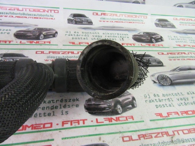 Lancia Thema 3,0 Diesel vízcső K55038157AD