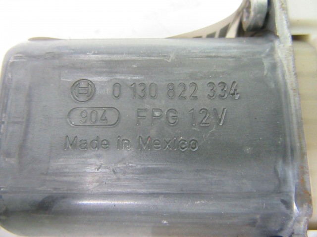 Lancia Voyager bal első ablakemelő motor 0130822334