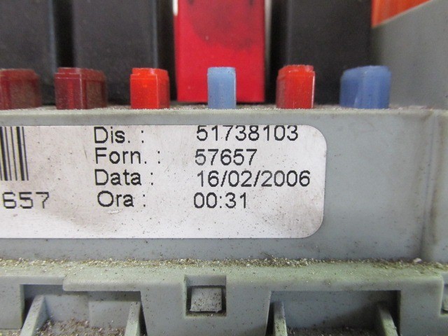 Fiat Croma külső biztosíték tábla 51738103