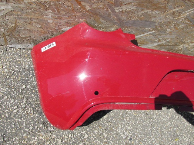94391 Alfa Romeo MiTo piros színű, parkszenzor helyes hátsó lökhárító 71777565