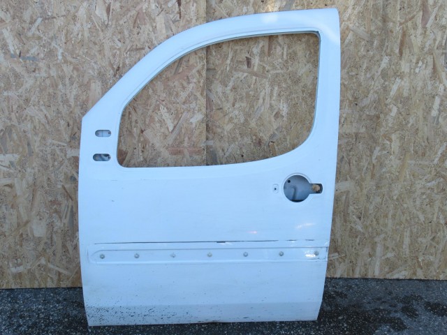 107551 Fiat Doblo 2000-2009 fehér színű bal első ajtó 