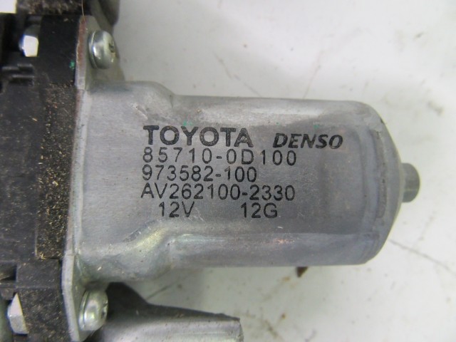 Toyota Yaris 2006-2011 jobb első elektromos ablakemelő 85710-0d100