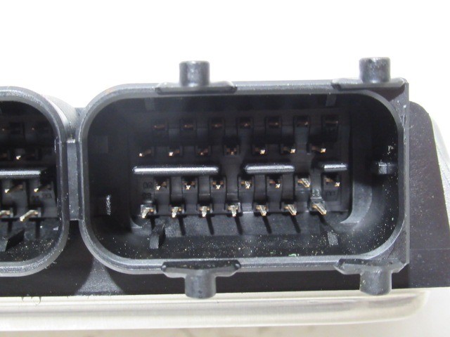 Fiat Punto III. 1,2 8v benzin robotváltó vezérlő elektronika 55182345