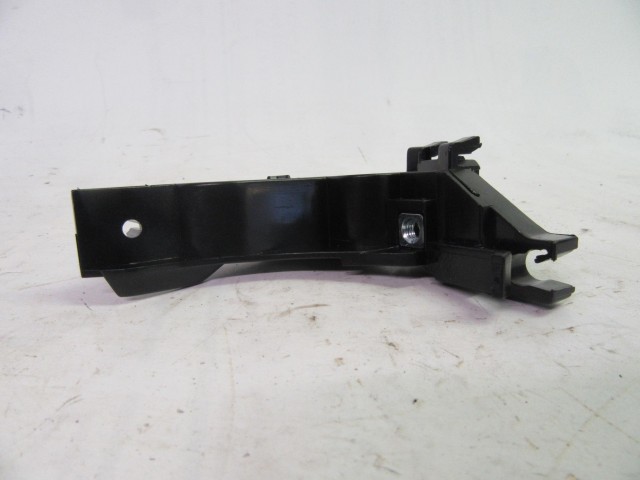 Toyota Yaris 1999-2005 bal első lökhárító tartó 52536-52012