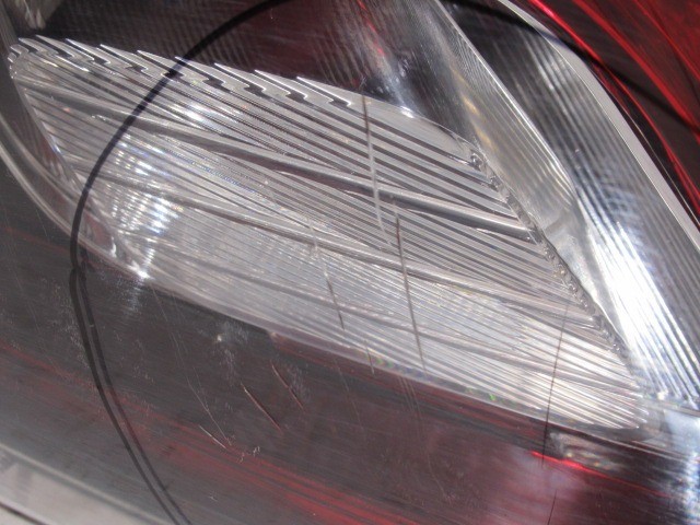 109280 Fiat Punto Evo jobb hátsó lámpa, a képen látható sérüléssel 51927094