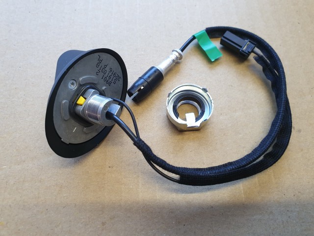 Alfa Romeo, Fiat, Lancia gyári új, antenna talp 52076074