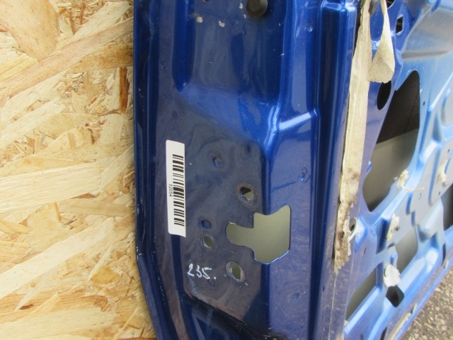52054 Alfa Romeo Gt kék színű, bal oldali ajtó 