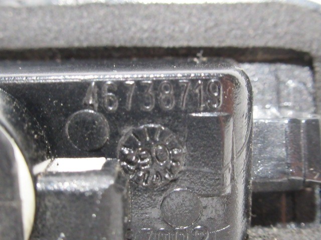 Fiat Doblo I. II. 46738719 számú rendszámtábla világítás