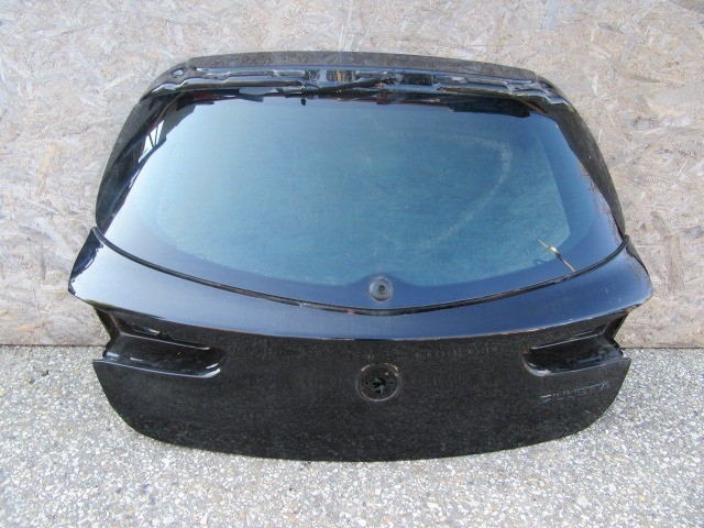 138869 Alfa Romeo Giulietta fekete színű csomagtérajtó
