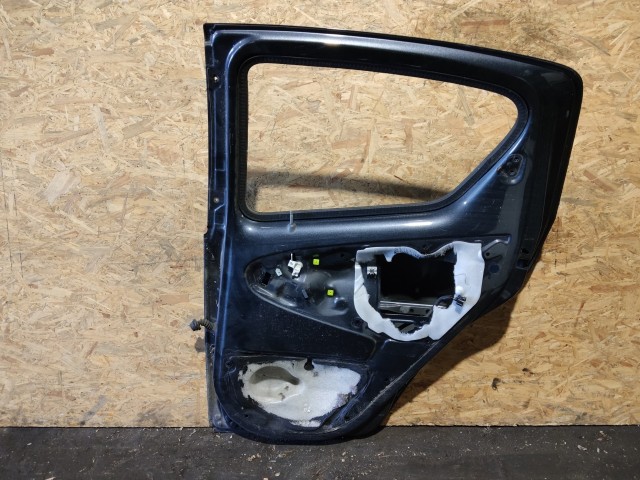 157577 Toyota Aygo 2005-2014 jobb hátsó szürke  színű ajtó