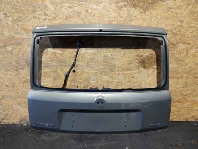 157661 Fiat Panda II. 2003-2012 szürke színű csomagtérajtó, a képen látható sérüléssel, üveg nélkül!!