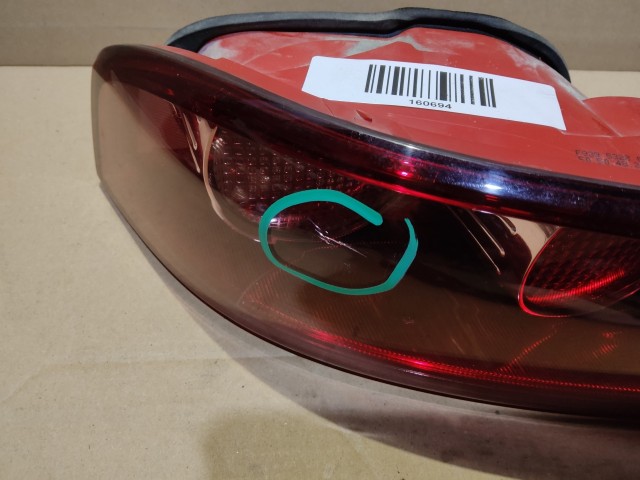 160694 Alfa Romeo 159 2005-2011 bal hátsó külső lámpa, a képen látható sérüléssel