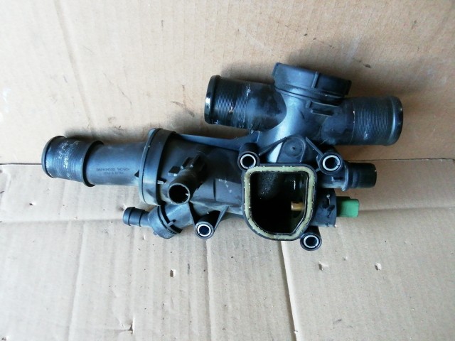 Ford Galaxy 2006-2015 2,0 16v Diesel Termosztát 96561829810