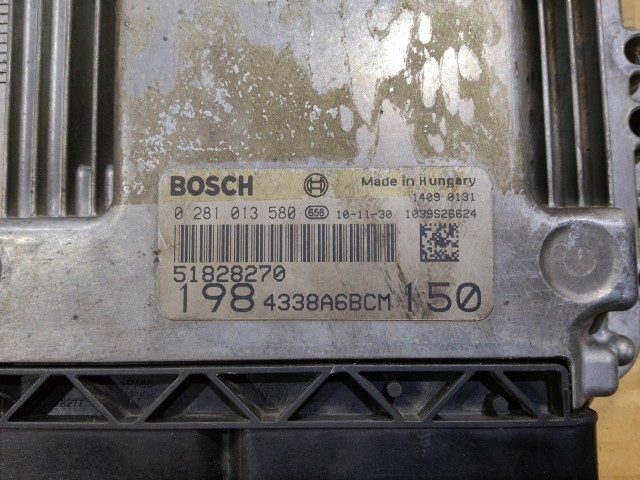 166151 Fiat Bravo 2007-2014 1,9 16v Diesel motorvezérlő szett 0281013580 , 51828270 