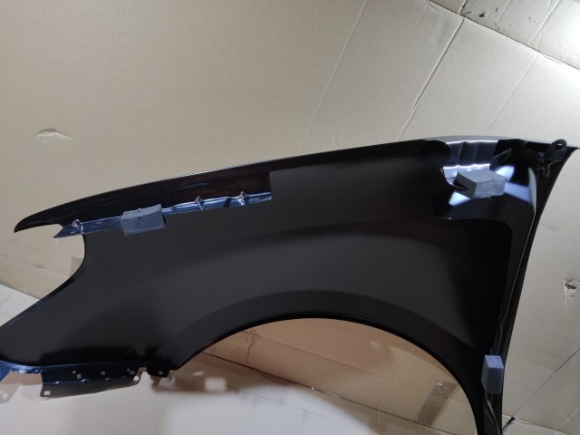 171718 Fiat Doblo IV. 2015-2022 utángyártott új, jobb első sárvédő a képen látható sérüléssel 51973881