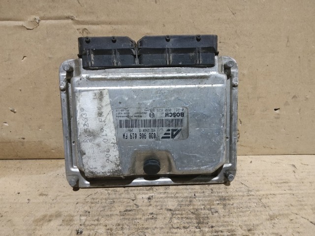 Audi, Seat, Skoda, VW 1,9 8v Diesel motorvezérlő 0281010629 , 038906019FA