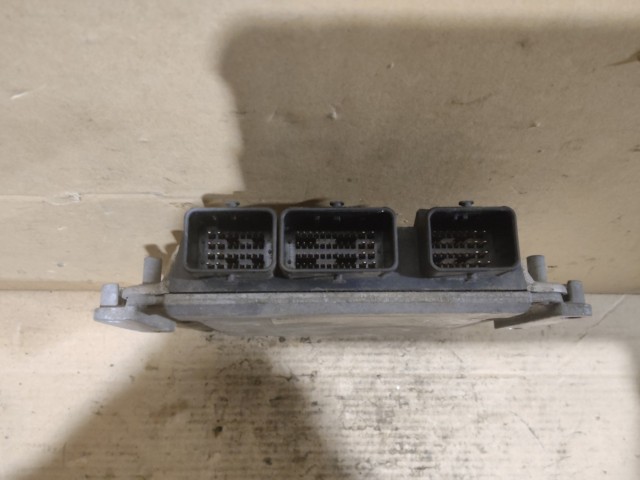 Citroen Xsara  Picasso 1999-2011 2,0 Diesel Motorvezérlő,  Bosch 0281010996  , 9646774280