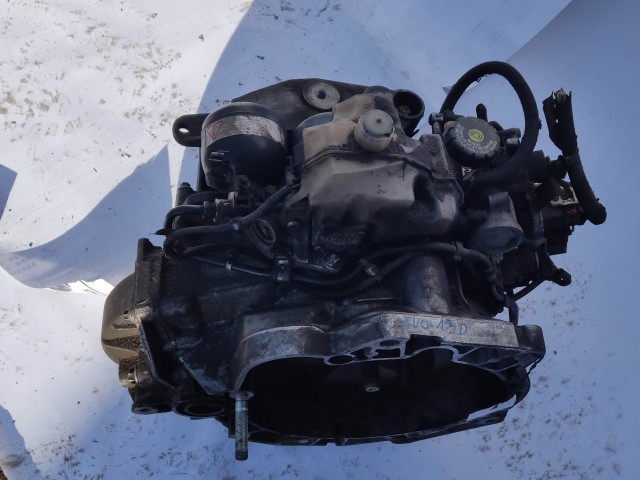 99282 Fiat Punto Evo 1,3 16v Diesel 90 Le 6 sebességes Automata váltó 