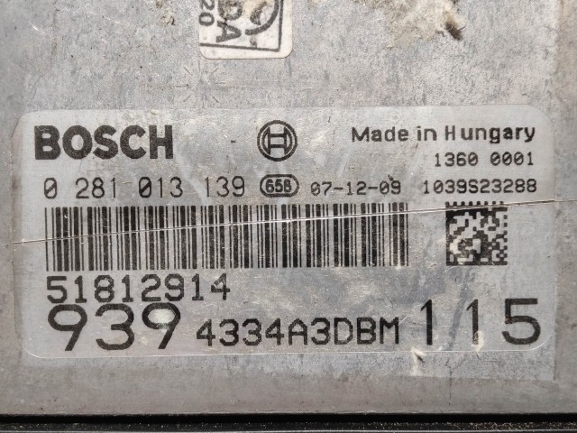 Alfa Romeo 159 2005-2010 1,9 8v Diesel Motorvezérlő Bosch 0281013139 ,  51812914