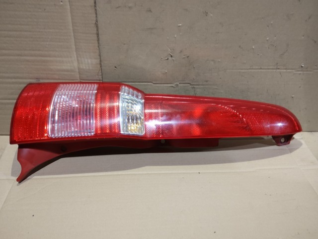 166554 Fiat Panda 2003-2012 piros szélű, bal hátsó lámpa 51705459