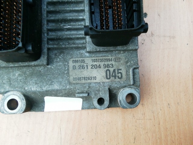 158403 Fiat Punto II. 1999-2003 1,2 16v benzin Euro 2 Motorvezérlő 46782631 0261204983