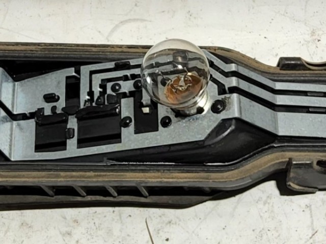 Lancia Ypsilon II.  2003-2011 jobb hátsó Izzó foglalat 51786657