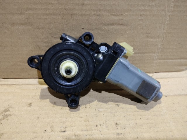 Kia Sorento 2009-2015 Jobb hátsó  Ablakemelő motor 83460-2P000