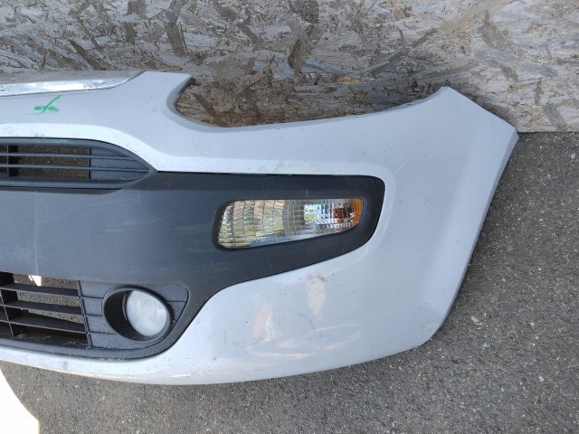 184204 Fiat Punto Evo 2009-2011 ködlámpás komplett első lökhárító 71777635