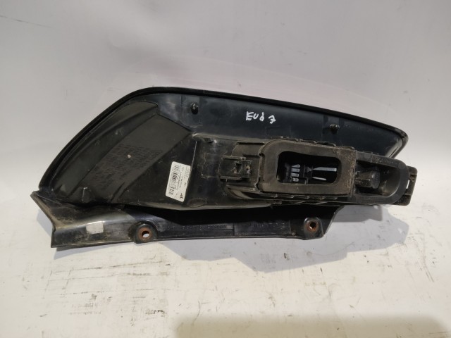 182906 Fiat Punto Evo jobb hátsó lámpa, szögletes csatlakozós, izzófoglalat sérült!!!