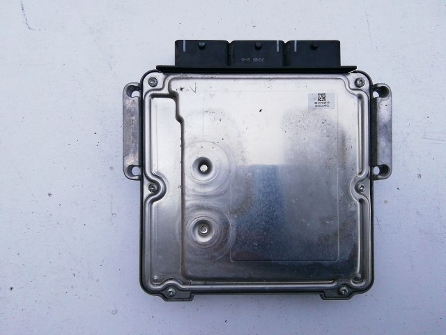 Peugeot 4007 2007-2012 2,2 16v Diesel Motorvezérlő 9665465280 , 0281013666