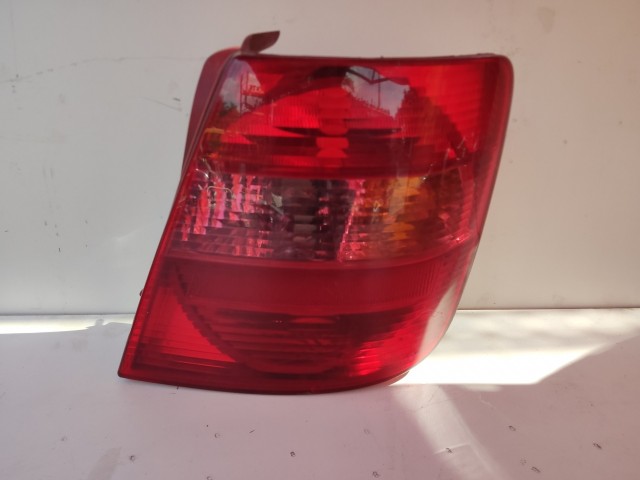 187623 Fiat Stilo 2003-2007 5 ajtós, jobb hátsó lámpa 51735221 Izzó foglalat nélkül!!!!