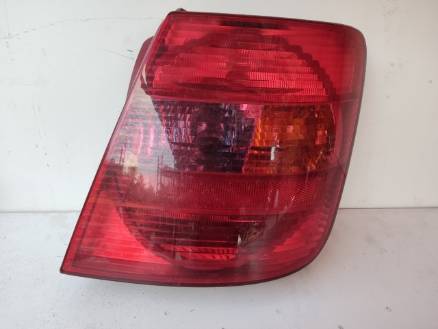 187635 Fiat Stilo 2003-2007 5 ajtós, jobb hátsó lámpa 51735221 Izzó foglalat nélkül!!!!