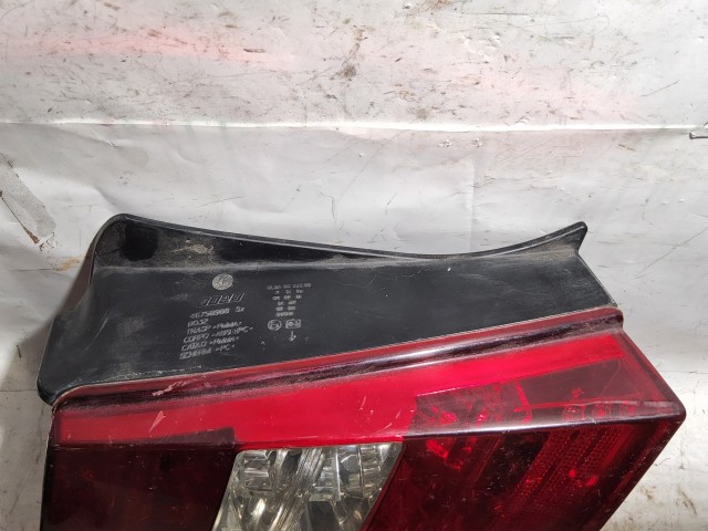 188332 Fiat Stilo 2001-2003 5 ajtós bal hátsó lámpa, izzófoglalat nélkül!!!!! 46758988